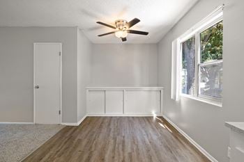 Ceiling fan